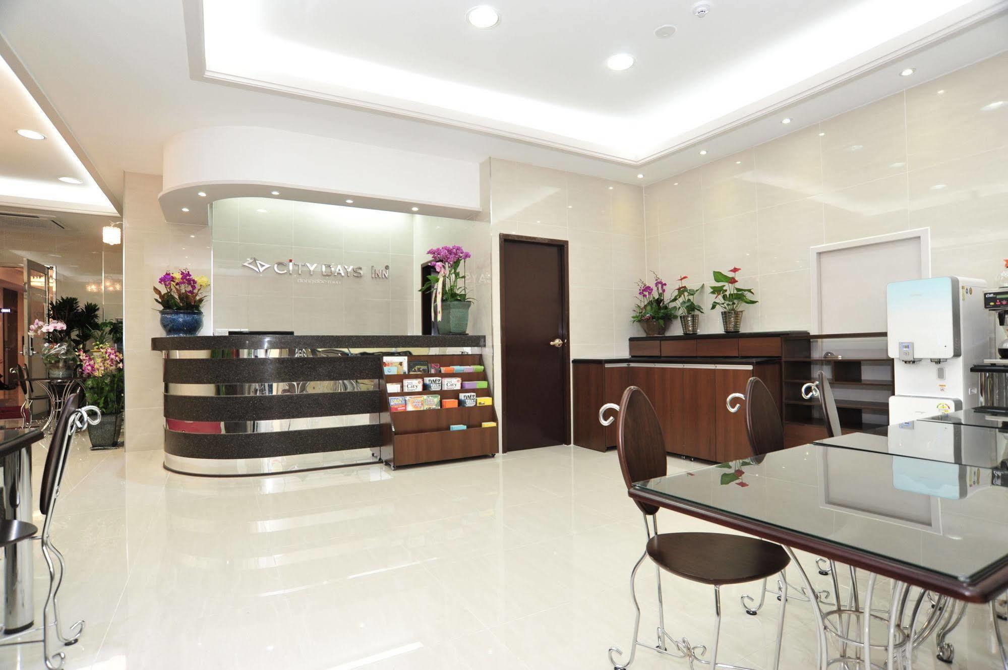 Global Inn Seoul Dongdaemun City Days Inn מראה חיצוני תמונה