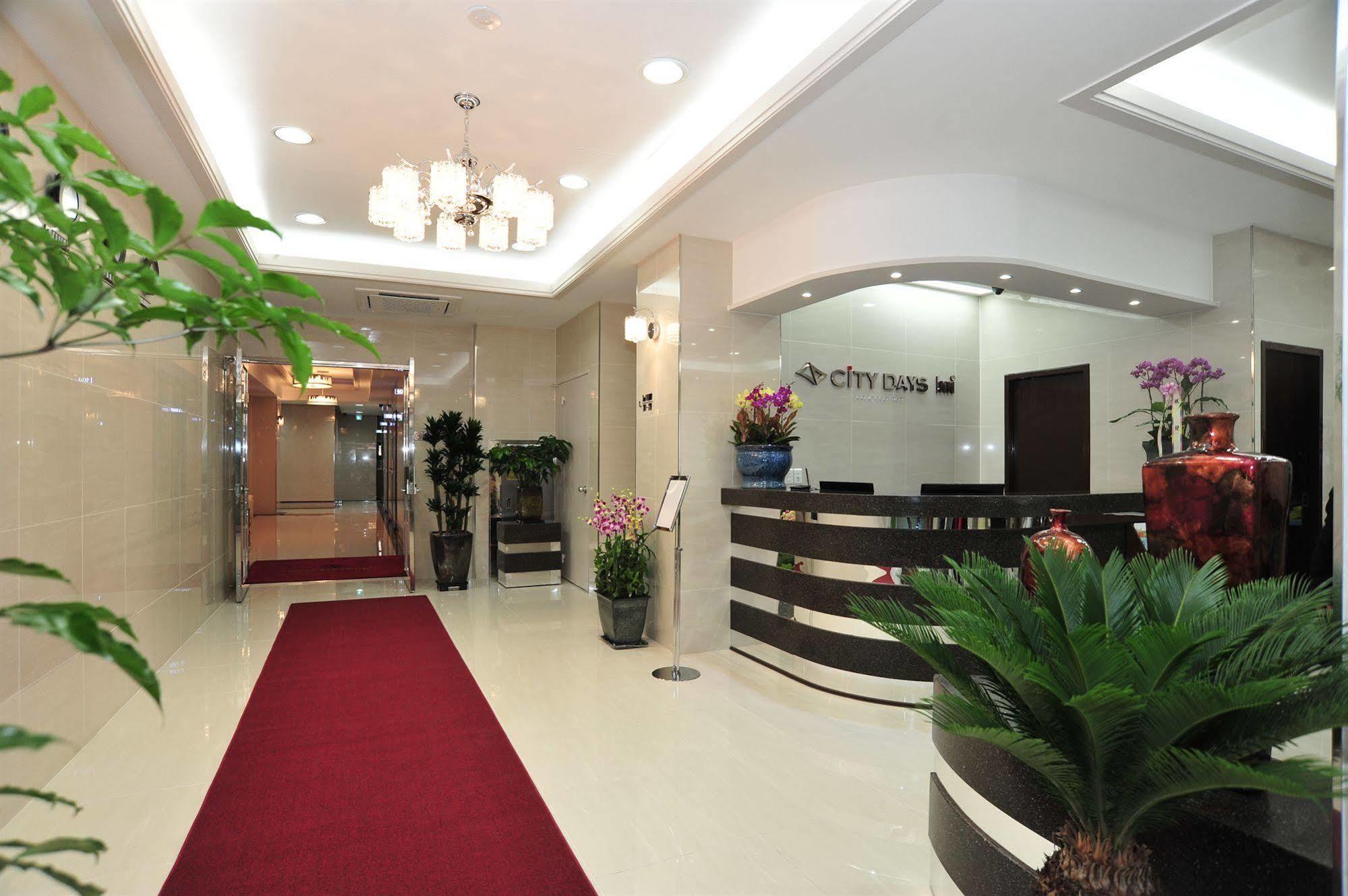 Global Inn Seoul Dongdaemun City Days Inn מראה חיצוני תמונה