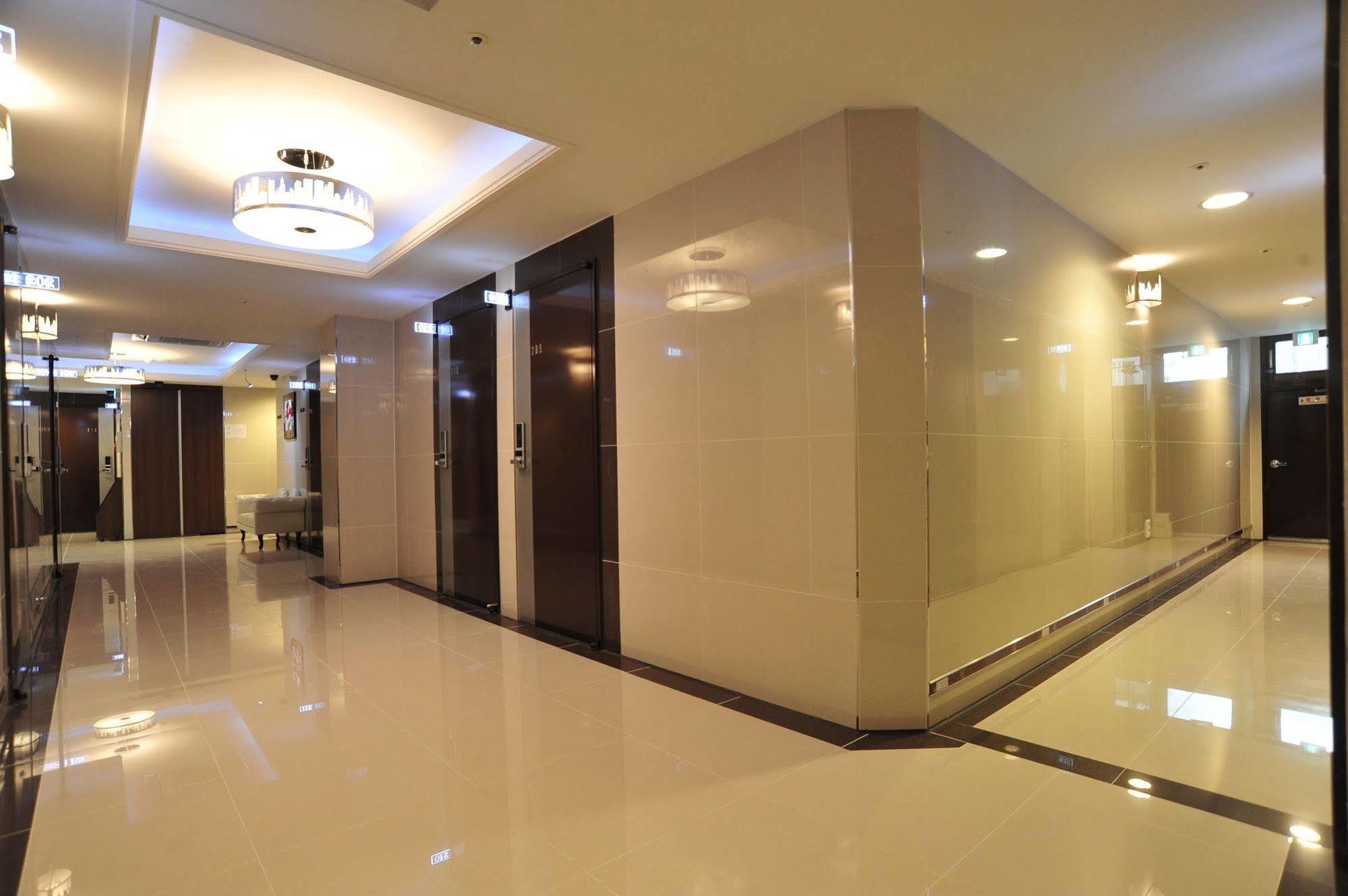 Global Inn Seoul Dongdaemun City Days Inn מראה חיצוני תמונה